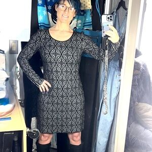 👗|•I.N.C. International Concepts•| Gray & Black Long Sleeve Stretch Dress Size M